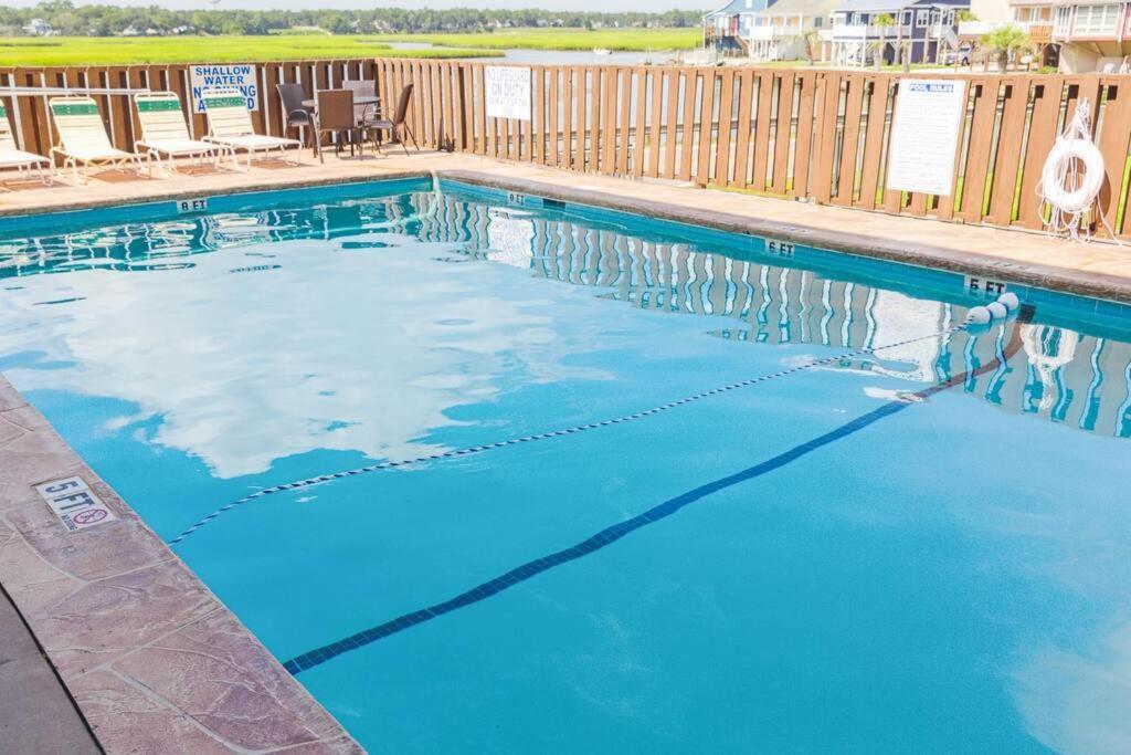 Right Across Beach Pool View Private Balcony By Zen Living Short Term Rental Myrtle Beach Ngoại thất bức ảnh